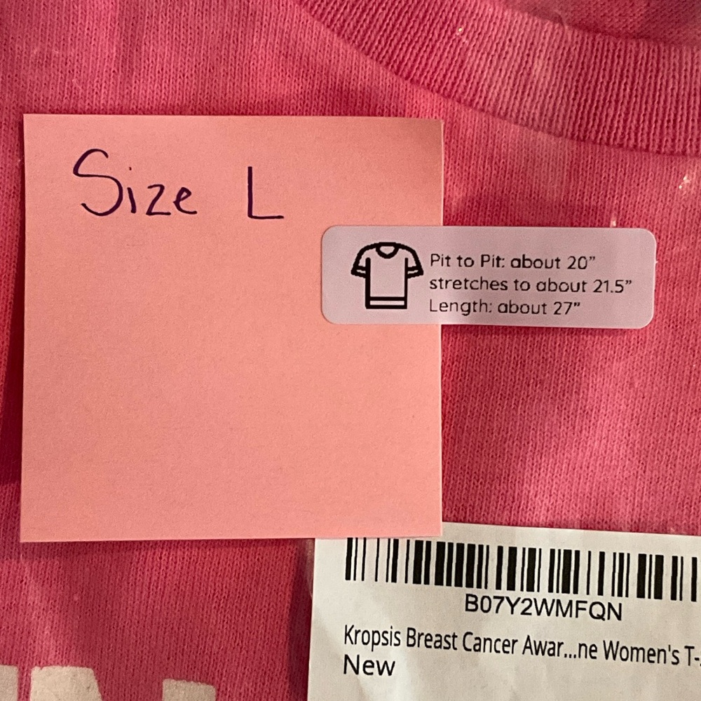 Gildan Breast Cancer Awareness T-Shirt Pink In This Family No One Fights Alone L - Picture 9 of 9